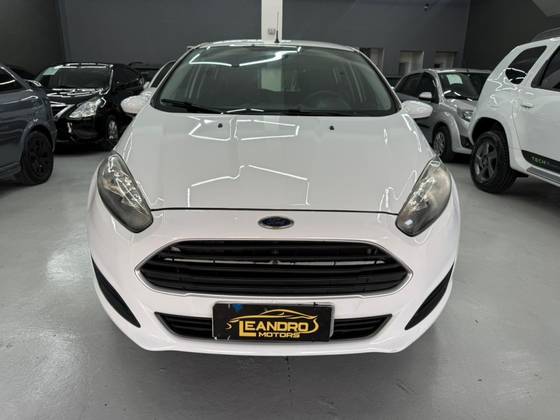 FORD FIESTA 1.5 S HATCH 16V FLEX 4P MANUAL FORD FIESTA 1.5 S HATCH 16V FLEX 4P MANUAL